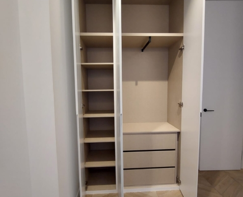 Vivienda reformada con acabados personalizados y diseño exclusivo. Vivienda reformada con acabados personalizados y diseño exclusivo.